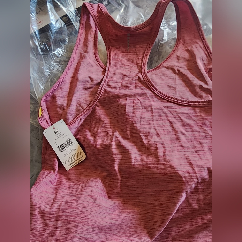 NWT - Athletic Works Basic Tank - Pink , Size Small - Picture 2 of 7